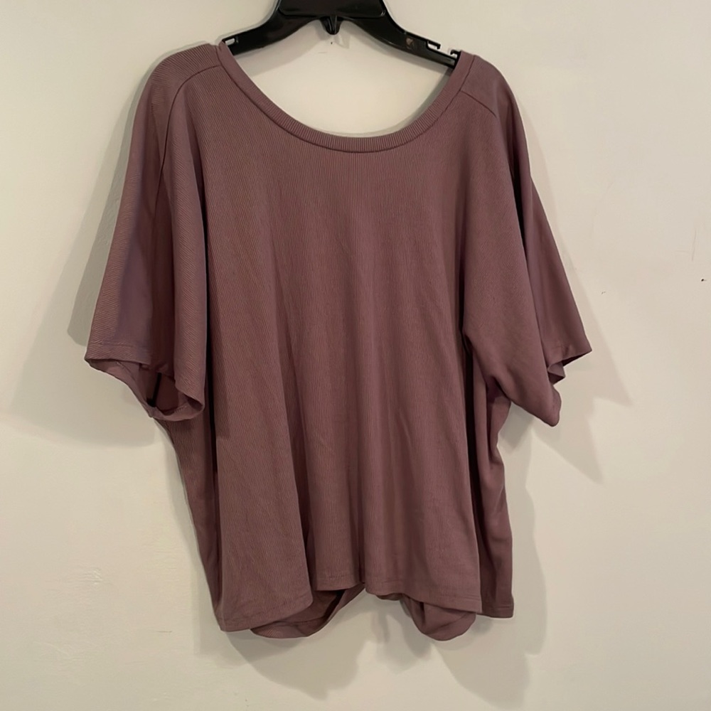 Plum Top